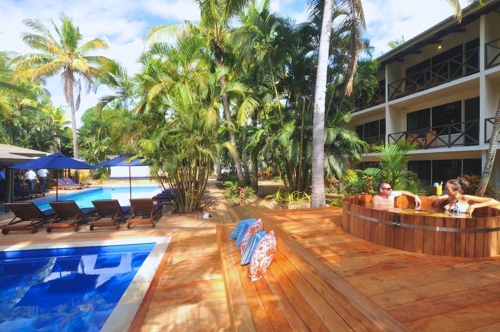 Hotel Oasis Palms à Nadi Extérieur photo